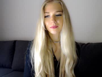 Nude cam girl pervyblonde image #1937638