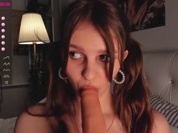 Nude cam girl dollorrie image #1800225