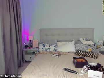 Nude cam girl petitegonwild image #5307114
