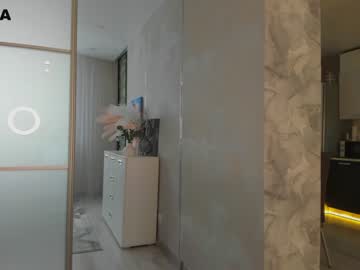 Nude cam girl mia_devill image #3873445