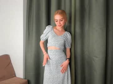 Nude cam girl edwinacornett image #6859610