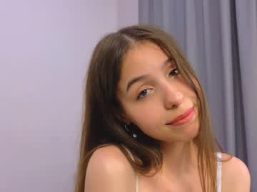Nude cam girl wanda_robinson image #4834135