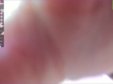 Nude cam girl akura_01 image #4143652