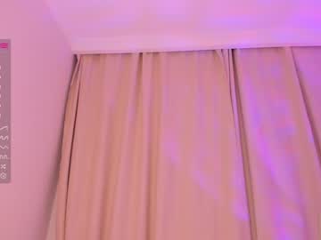 Nude cam girl amandamedrano image #4053637