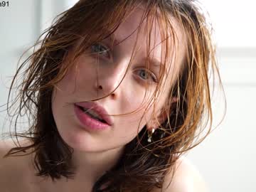 Nude cam girl ellaa91 image #3754948