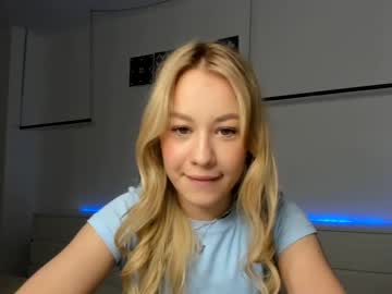 Nude cam girl sue_baby image #2147712
