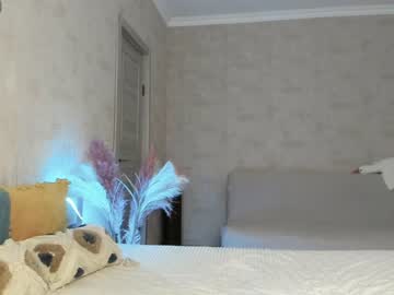 Nude cam girl nadinicolaescu image #4210170