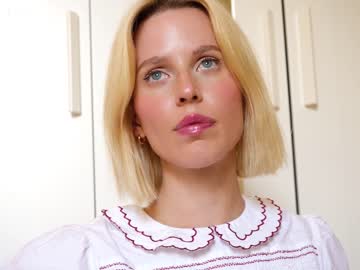 Nude cam girl ellaa91 image #4439308