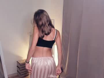 Nude cam girl wave_of_happy_ image #5448133
