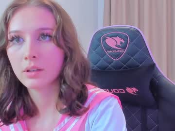 Nude cam girl sarahlynnxx image #4404325