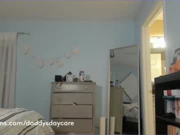 Nude cam girl daddy_daycare_ image #3569973