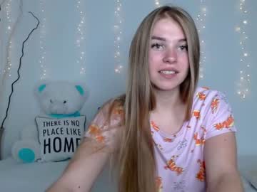 Nude cam girl little__cherrry image #2494871