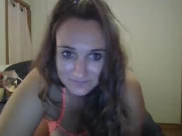 Nude cam girl kyjelly420420 image #2724087