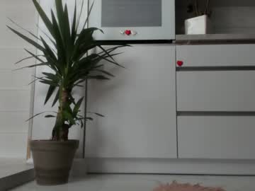 Nude cam girl meryfoxxx image #2123760