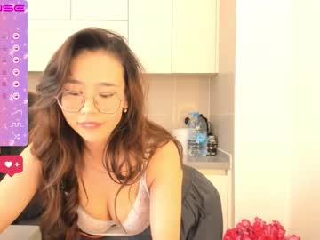 Nude cam girl mei_tin image #3615055