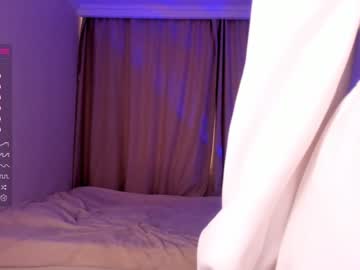 Nude cam girl amandamedrano image #4181570