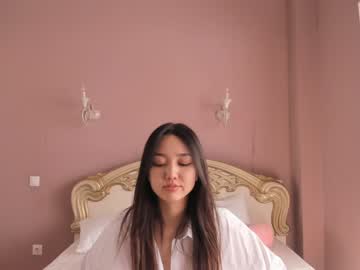 Nude cam girl chanlia image #1937523
