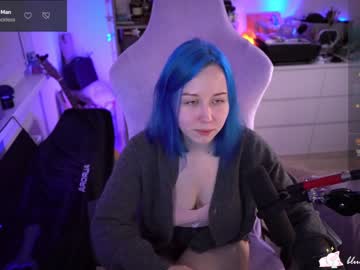 Nude cam girl blue_mooncat image #6540055