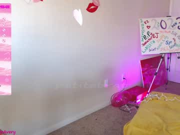 Nude cam girl petitebrat image #3741335