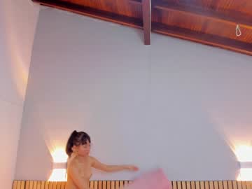 Nude cam girl little_effy18 image #5446648