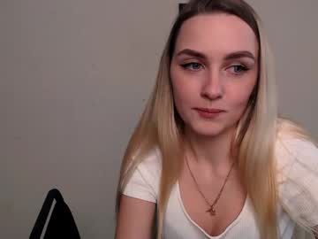 Nude cam girl bottomless_eyes_ image #1370092