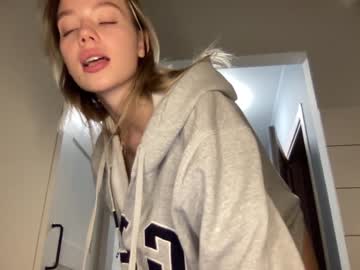 Nude cam girl angel_from_sky image #3796823