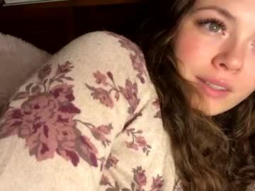 Nude cam girl emersoncane image #3399295