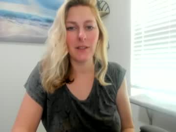 Nude cam girl wet_scarlett73 image #2427759