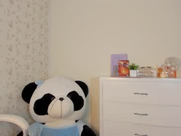 Nude cam girl veroniqe_lounge image #1181251