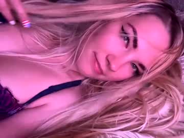 Nude cam girl mariah95 image #4786956