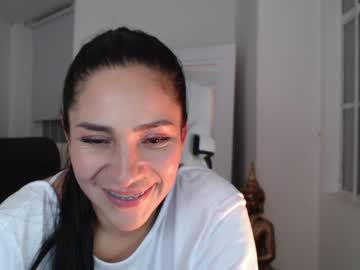 Nude cam girl blackmoon88 image #2646410