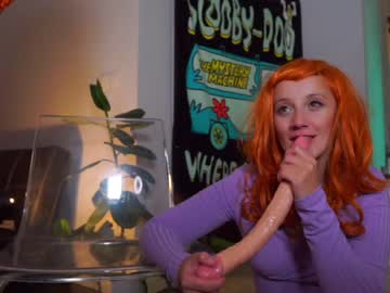 Nude cam girl juicyandthepussyblvd image #2970252