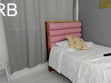 Nude cam girl roberta_lipa image #2399508