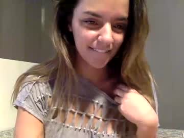Nude cam girl ella_boo image #733517