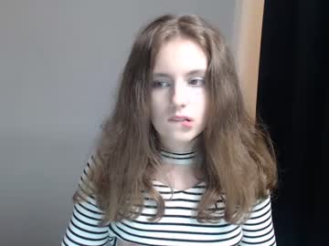 Nude cam girl mija_mari image #3087178