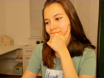 Nude cam girl carolineprise image #708991