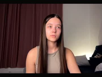 Nude cam girl emilybatee image #4174688