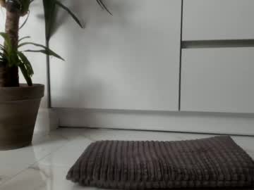 Nude cam girl meryfoxxx image #2361548
