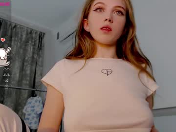 Nude cam girl small_blondee image #3167036