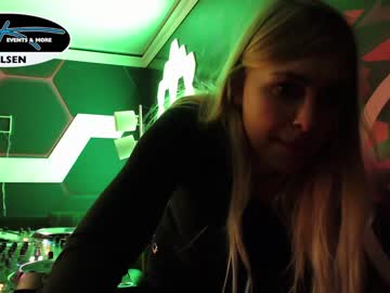Nude cam girl siswet19 image #4052034