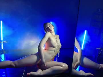 Nude cam girl _meganmeow_ image #5804975