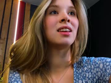 Nude cam girl milablush image #4340036