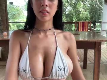 Nude cam couple sweetbambiiii image #7012697