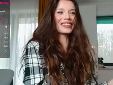 Nude cam girl isia_slay image #1218614