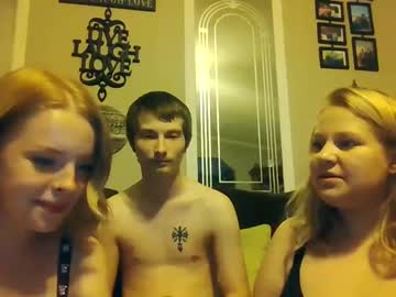 Nude cam couple fall_flowers image #6986504