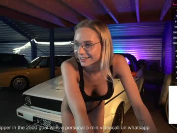 Nude cam girl little_dutch image #4939587