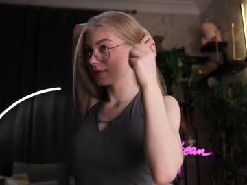 Nude cam girl kateharrise image #6762747