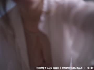 Nude cam girl claire_moulin image #1492655