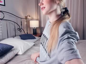Nude cam girl kateharrise image #4716209