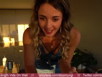 Nude cam girl bloomyogi image #1201916
